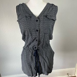 Max Studio Navy Blue & White Patterned Romper